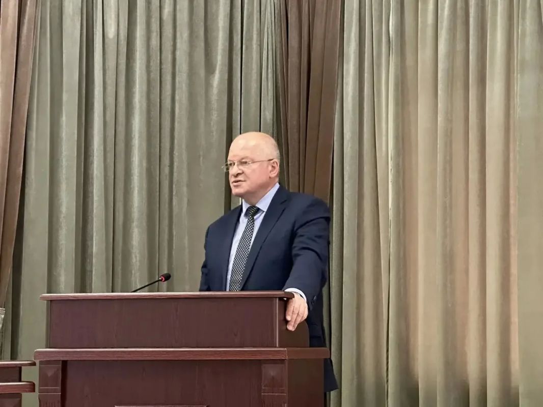 Прокурор области Константин Жиляков провел заседание межведомственной рабочей группы по противодействию правонарушениям и преступлениям в сфере реализации национальных проектов Прокурор области Константин Жиляков провел заседание межведомственной рабочей группы по противодействию правонарушениям и преступлениям в сфере реализации национальных проектов