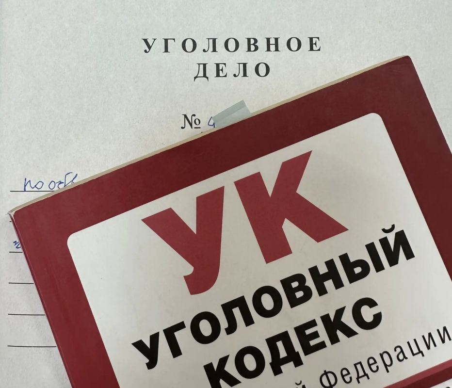 Прокуратура Дзержинского района направила в суд уголовное дело в отношении 20-летнего жителя Ставропольского края, обвиняемого в покушении на незаконный сбыт психотропных веществ в особо крупном размере и легализации...