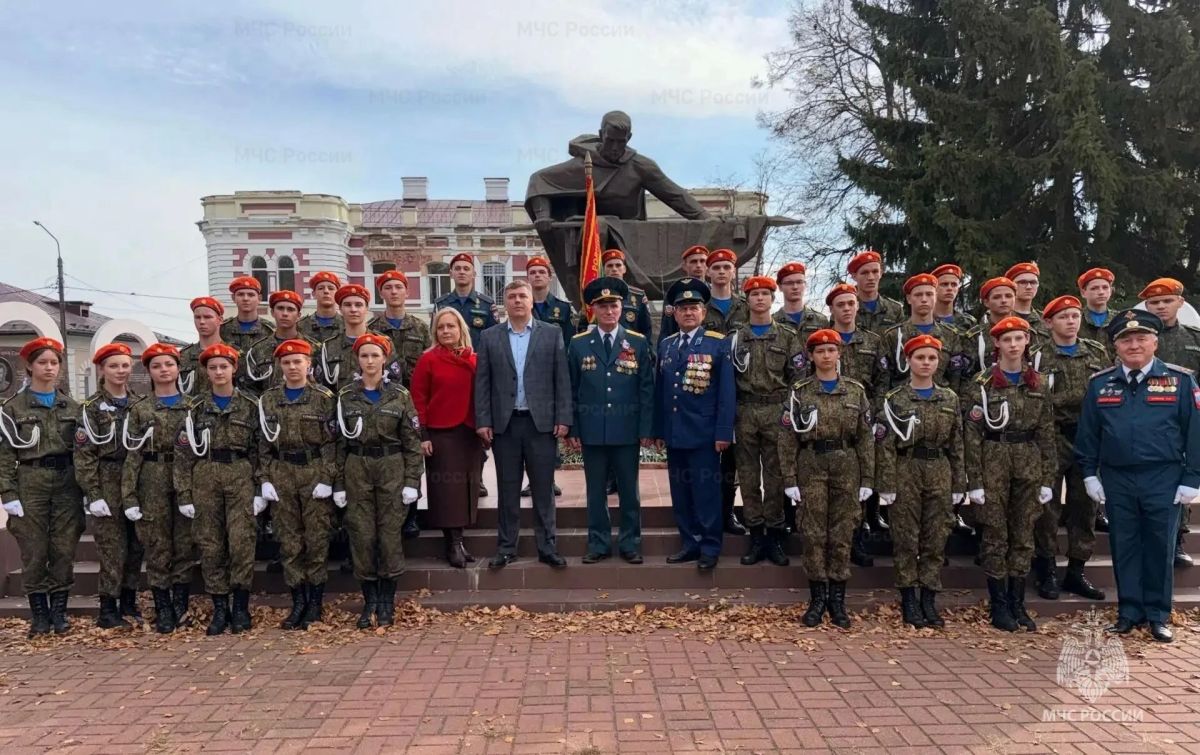В Перемышльском техникуме эксплуатации транспорта приняли кадетскую присягу В Перемышльском техникуме эксплуатации транспорта приняли кадетскую присягу