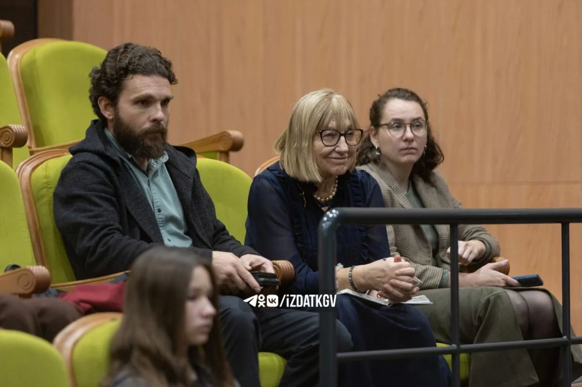 Омский ТЮЗ показывает спектакли в Калуге в рамках «Больших гастролей» Омский ТЮЗ показывает спектакли в Калуге в рамках «Больших гастролей»