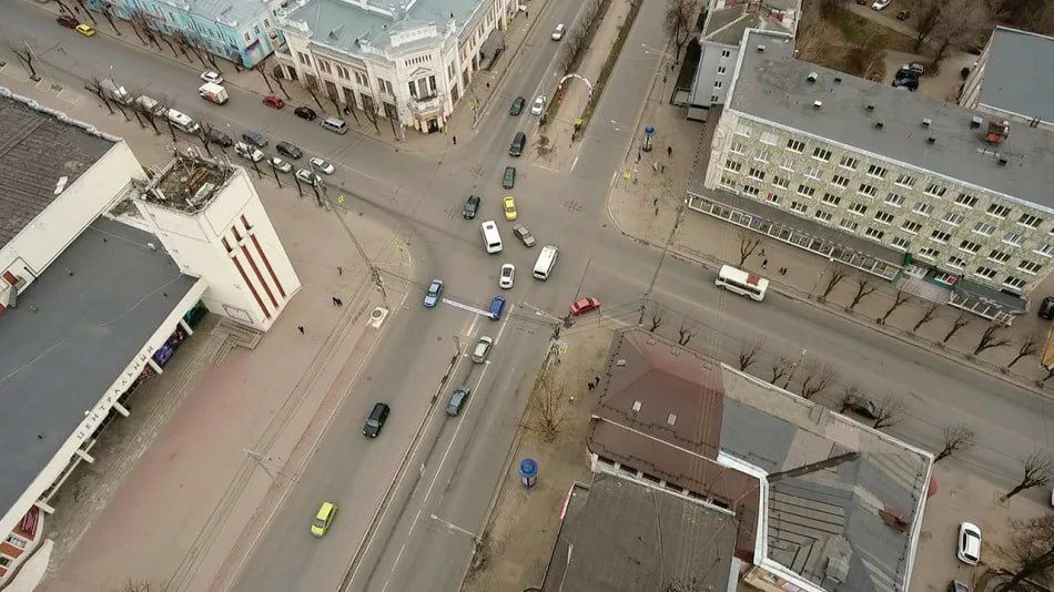 Перекресток Ленина-Кирова предложили сделать трехполосным