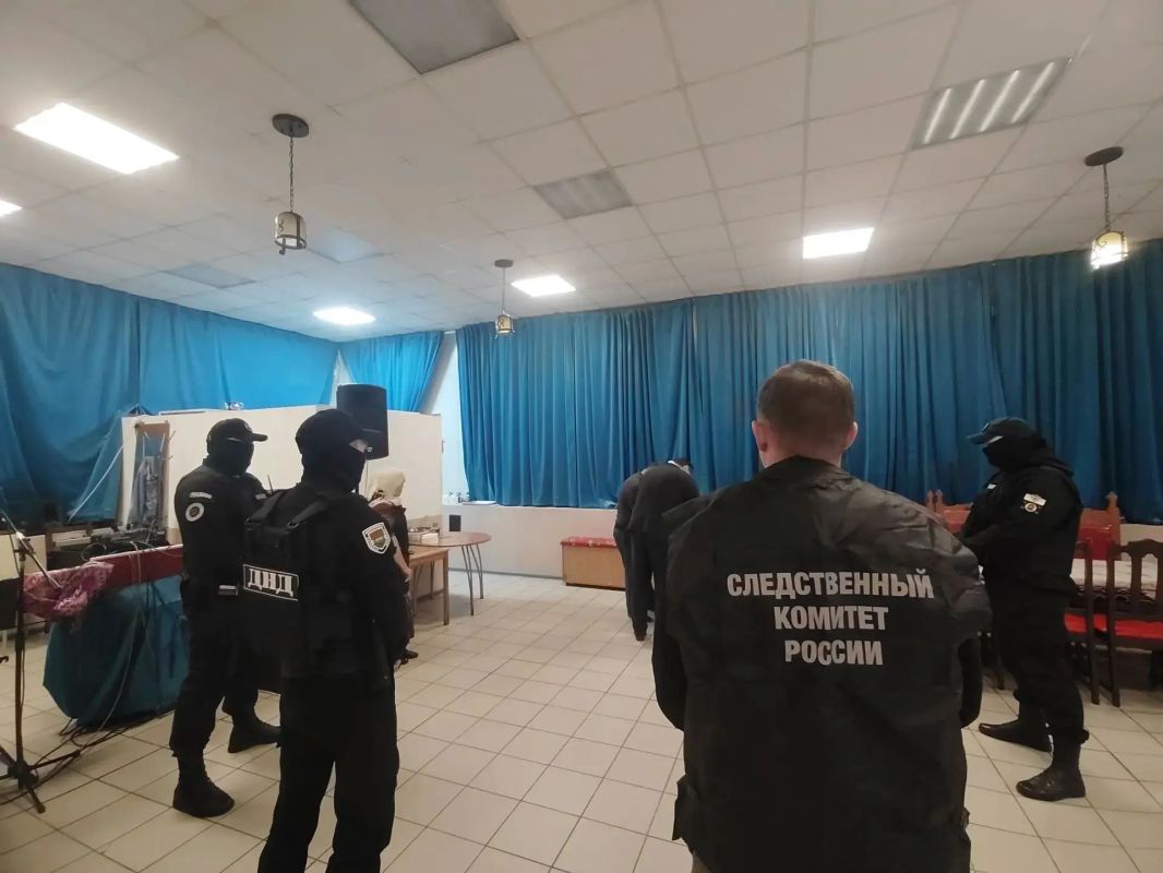 В Жуковском районе следователи и представители общественности провели профилактический рейд В Жуковском районе следователи и представители общественности провели профилактический рейд