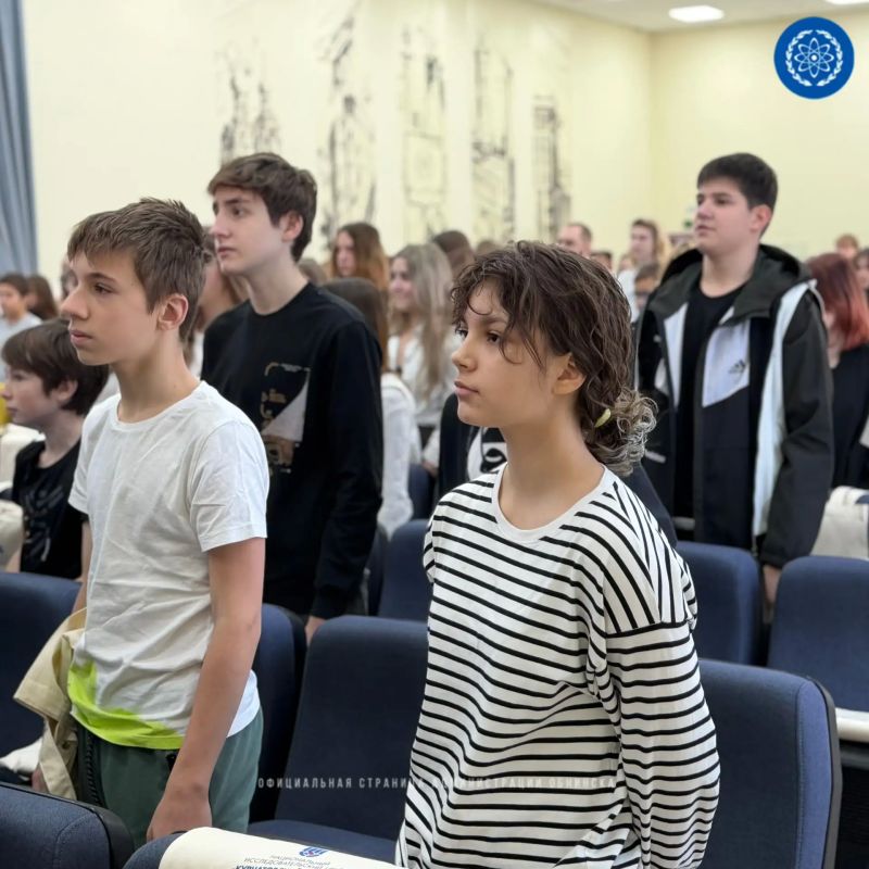Обнинские школьники погружаются в «Коды Курчатова» Обнинские школьники погружаются в «Коды Курчатова»