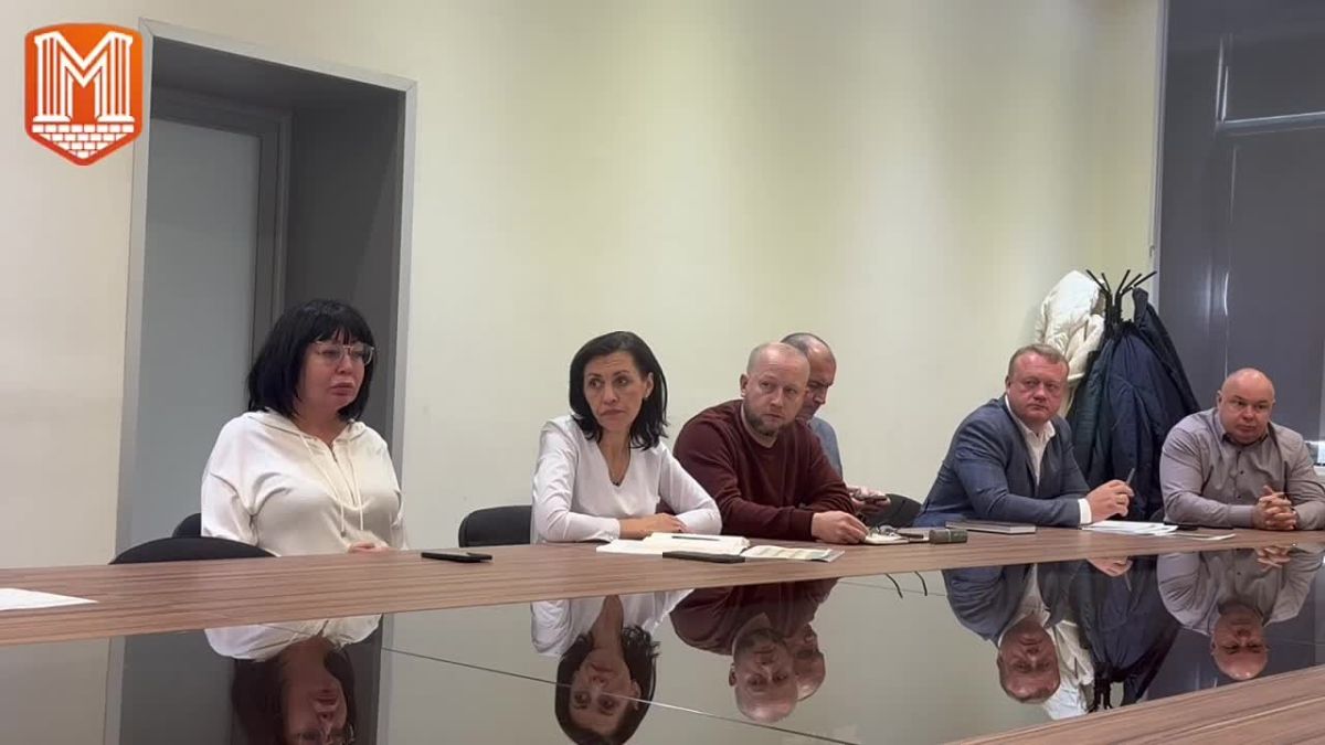 Министр строительства и ЖКХ Калужской области Вячеслав Лежнин провел еженедельное совещание
