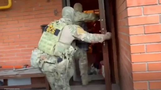 В Обнинске силовики задержали мужчину, причастного к поджогу и вовлечению подростка в преступную деятельность