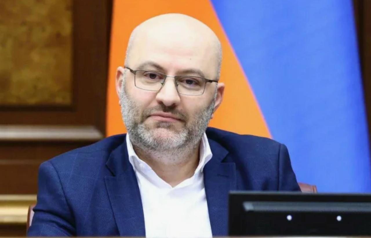 «Не ваши Иваны»: ставленник Пашиняна заговорил языком нацистов