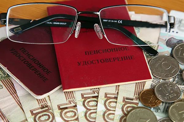 Пенсии и зарплаты: причина растущего разрыва и когда ждать изменений