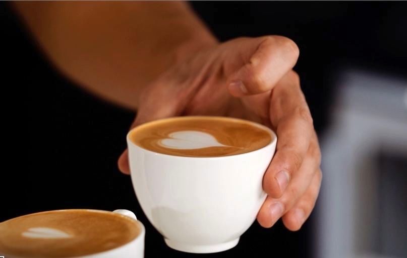 Как понять капучино, латте, флэт уайт и раф: простая навигация по вкусу