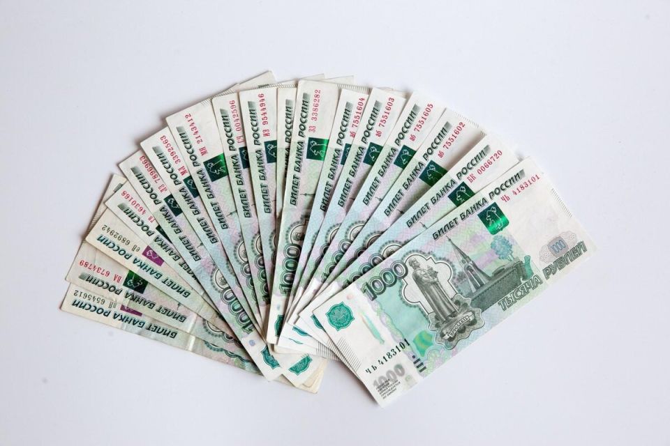 Как страховой стаж влияет на социальные выплаты для россиян