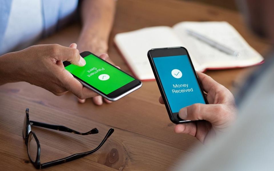 Безкомиссионные переводы: Как это изменит взаимоотношения в семье?