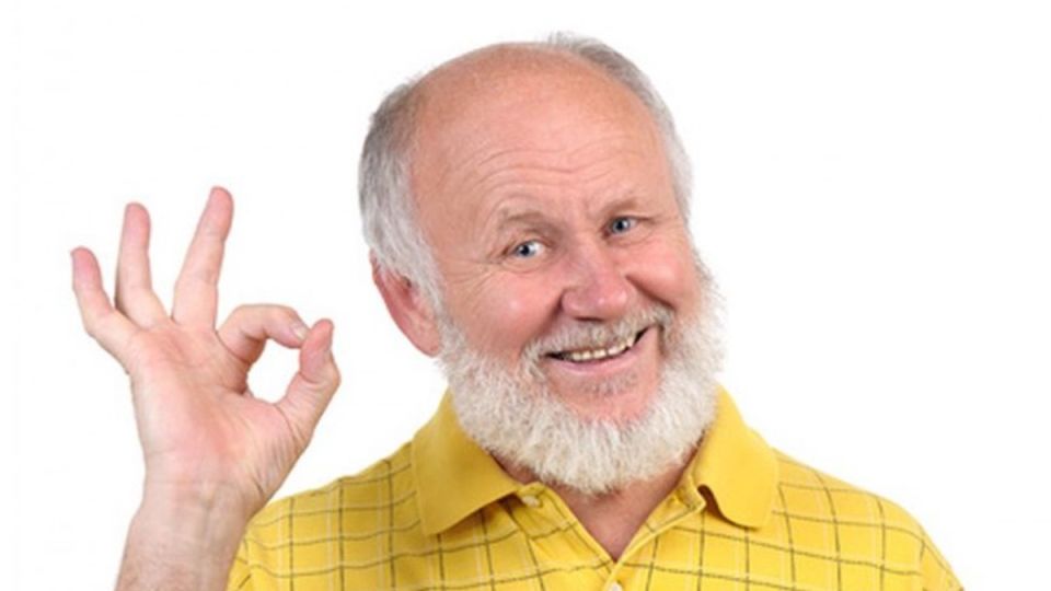 Кто из пенсионеров может получить освобождение от платы за вывоз мусора и капитальный ремонт?